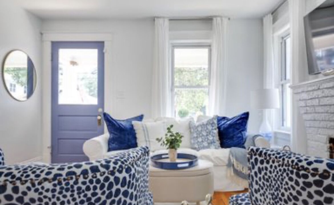 Photo of Livingroom in Southwest Raleigh