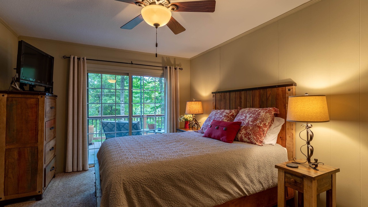 Photo of Bedroom in Charter Hills