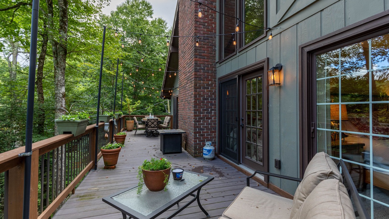 Photo of Patio Balcony in Charter Hills