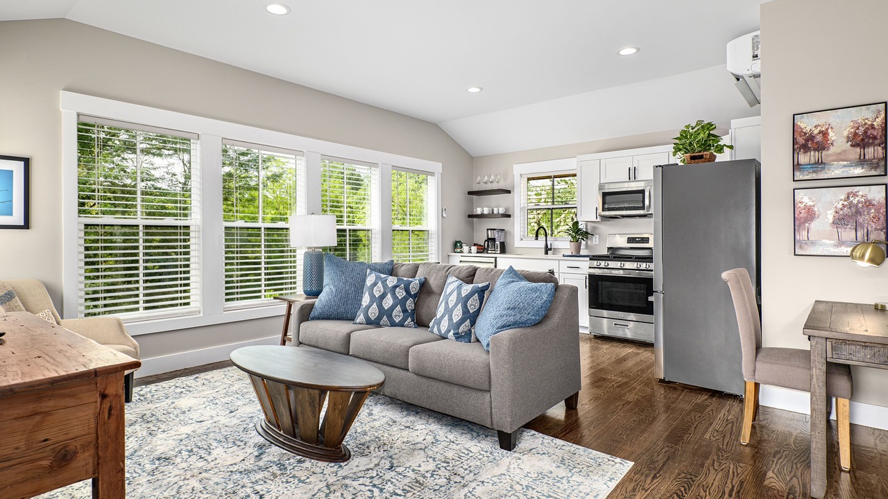 Photo of Livingroom in Weaverville