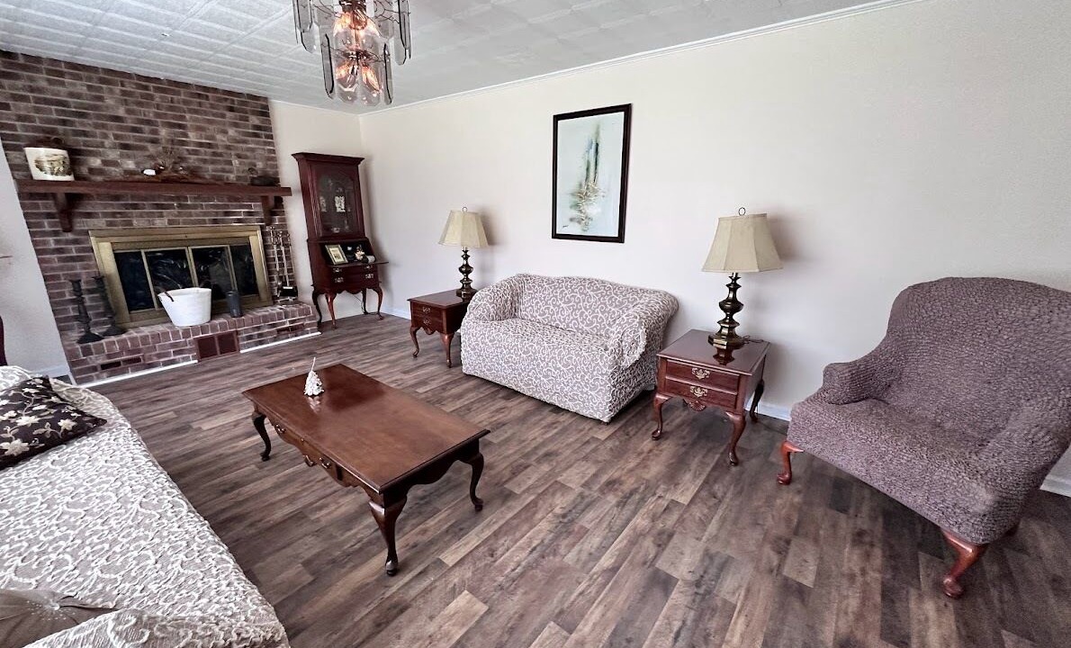 Photo of Livingroom in Straits
