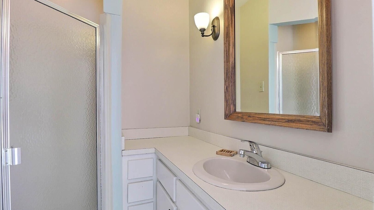Photo of Bathroom in Sea Scape
