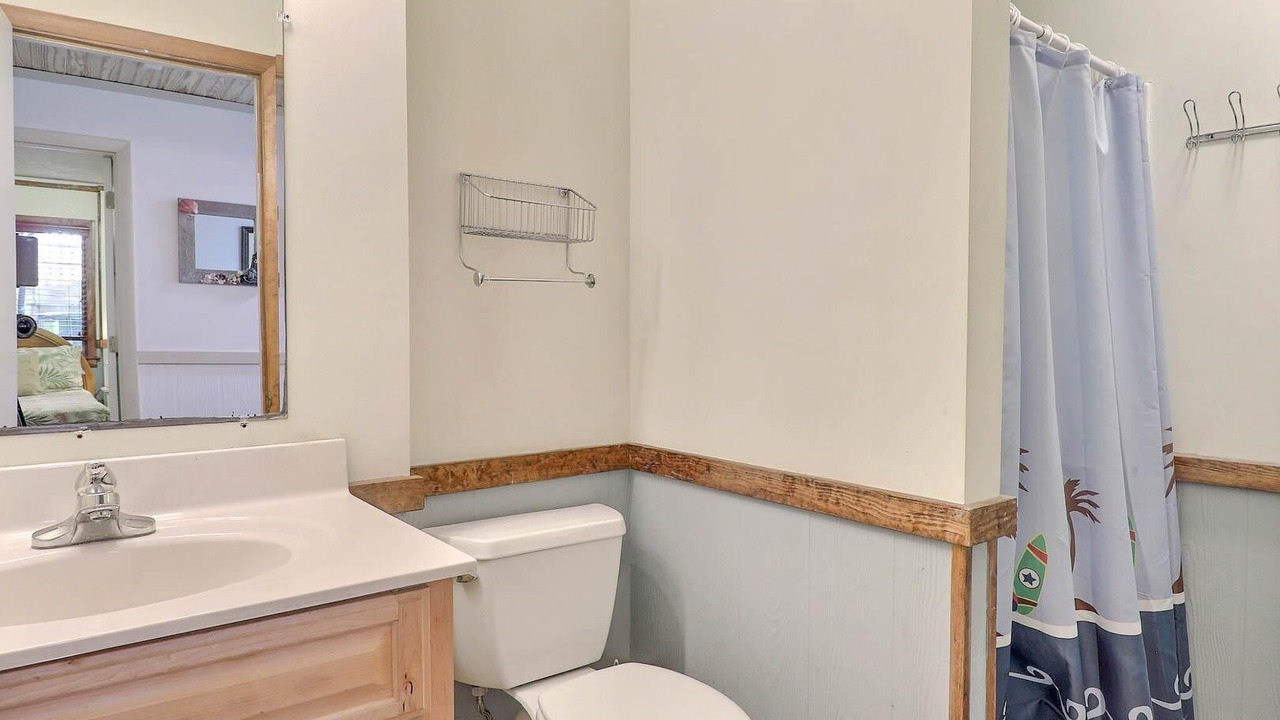Photo of Bathroom in Sea Scape