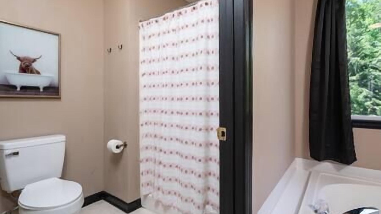 Photo of Bedroom in Oakley
