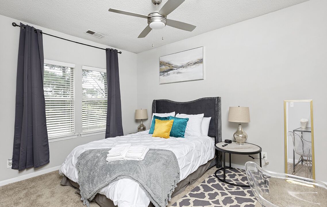 Photo of Bedroom in Huntersville