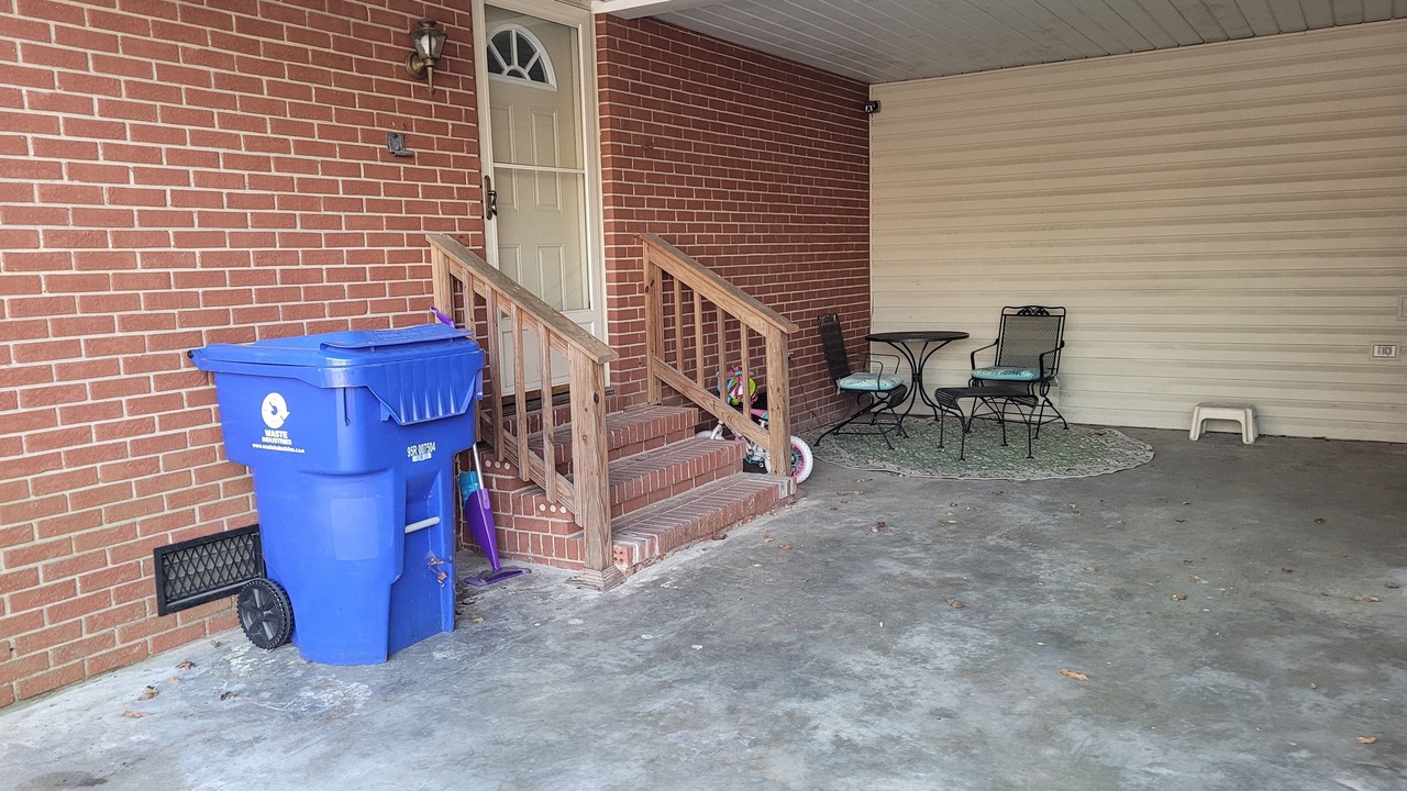Photo of Outdoor in Newport