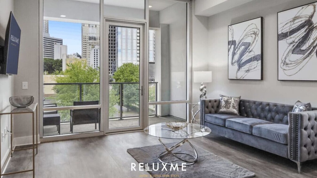 Photo of Livingroom in Fourth Ward