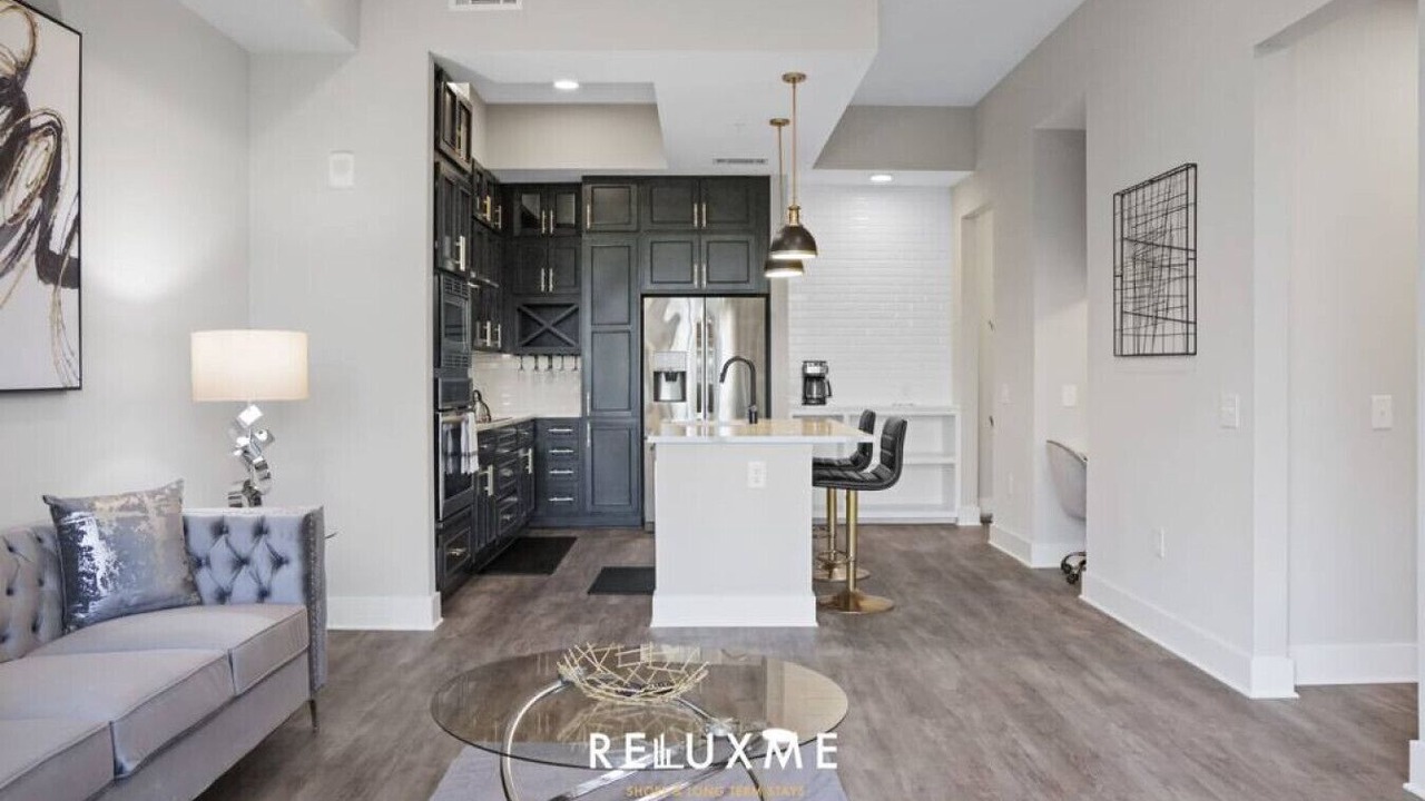 Photo of Livingroom in Fourth Ward