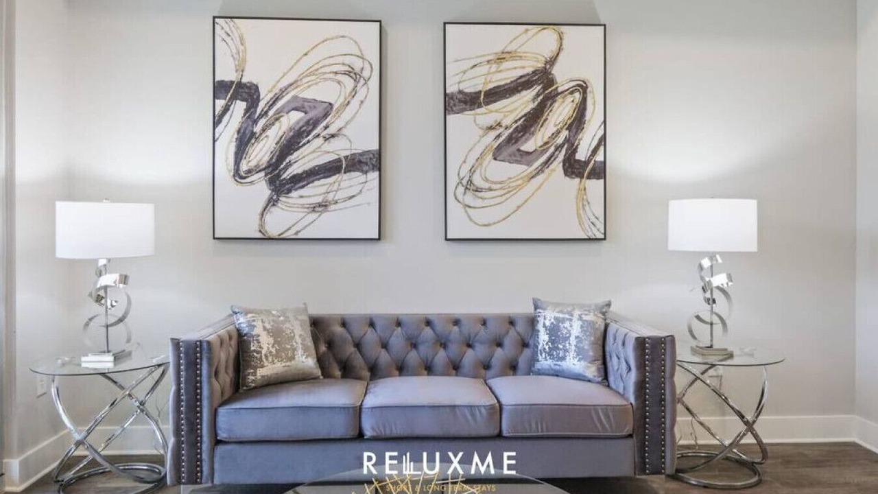 Photo of Livingroom in Fourth Ward