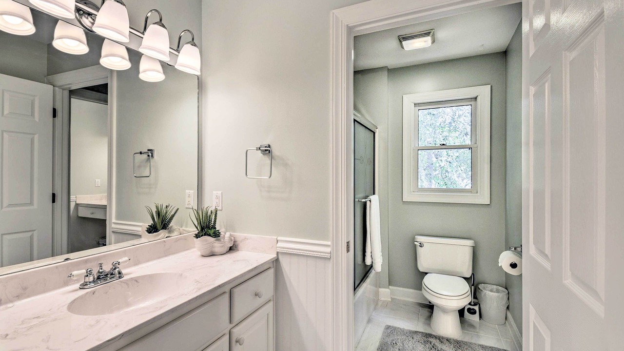 Photo of Bathroom in Sea Trail