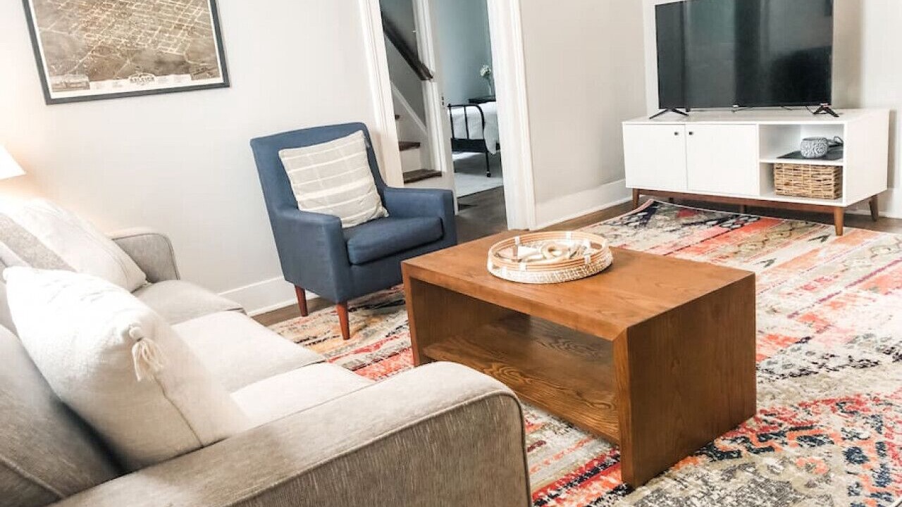 Photo of Livingroom in Historic Oakwood