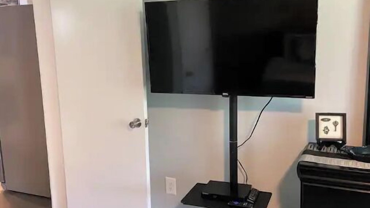 Photo of Bedroom in West Jefferson