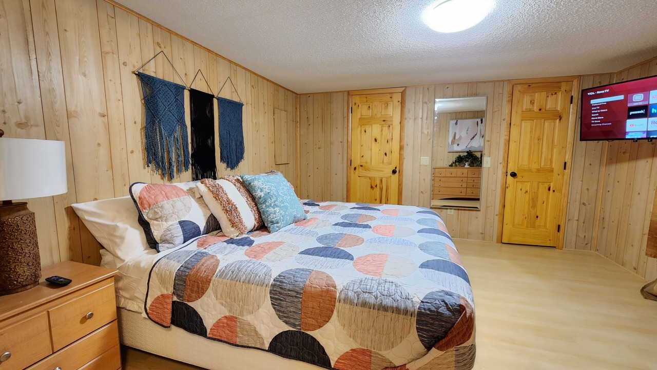Photo of Bedroom in Taylorsville