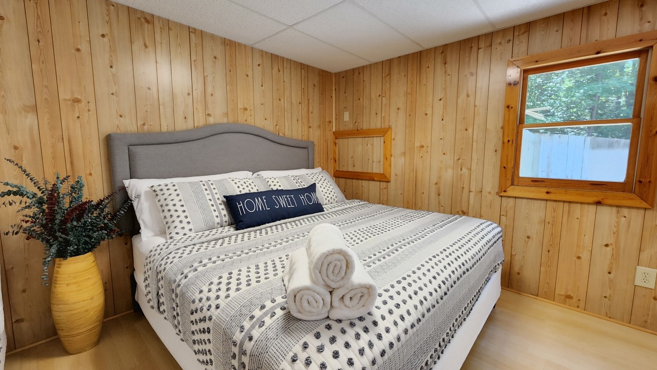 Photo of Bedroom in Taylorsville