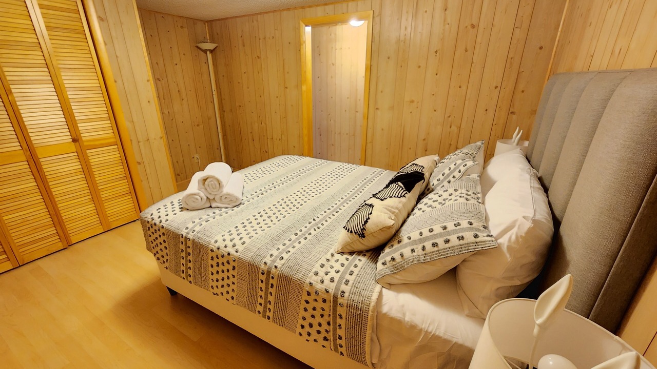Photo of Bedroom in Taylorsville