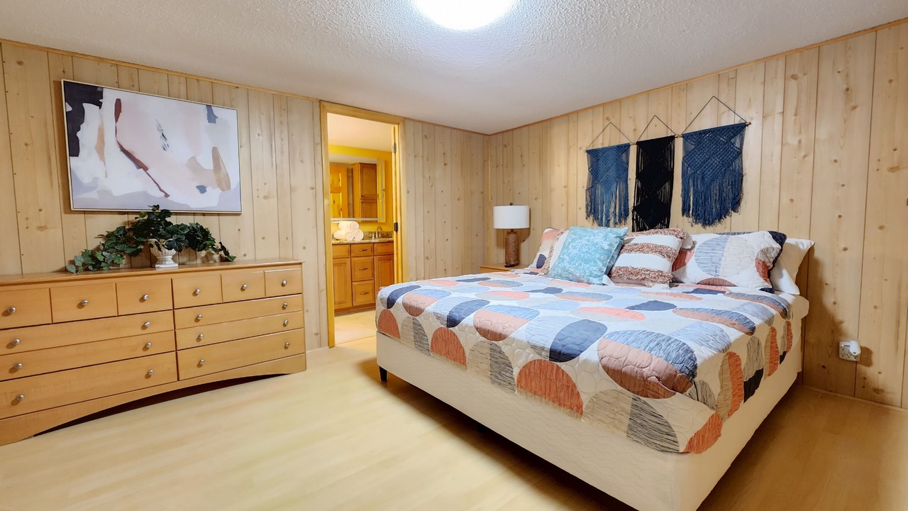 Photo of Bedroom in Taylorsville