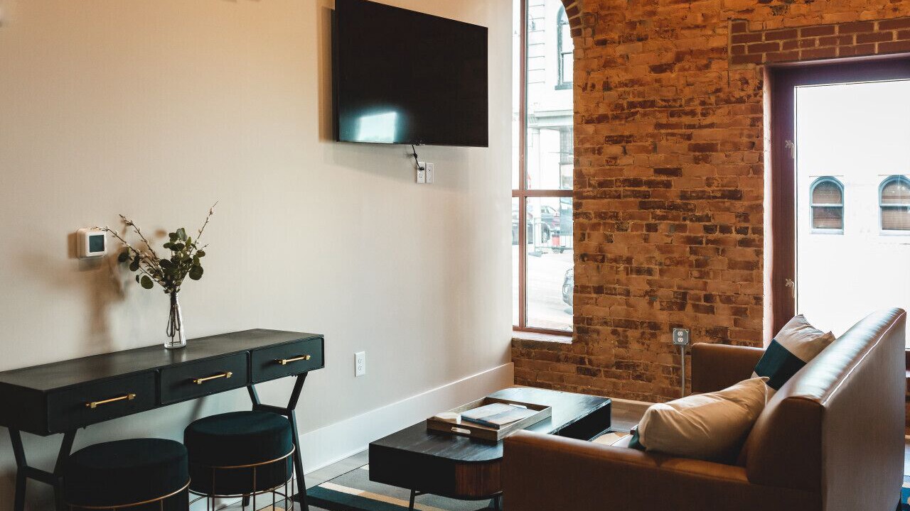 Photo of Livingroom in Jonesville
