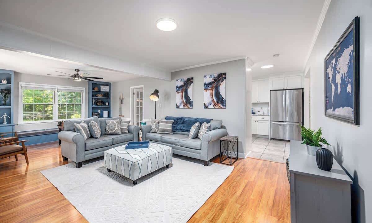 Photo of Livingroom in Durham