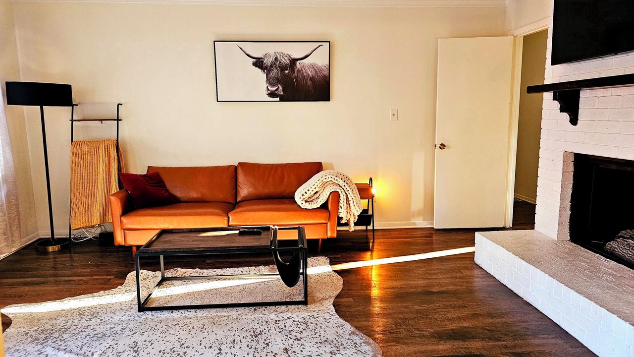 Photo of Livingroom in Charlotte