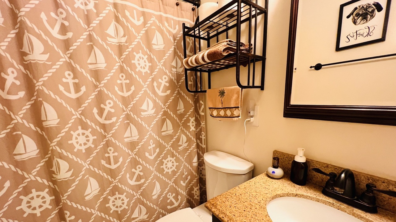 Photo of Bathroom in Tranquil Harbour