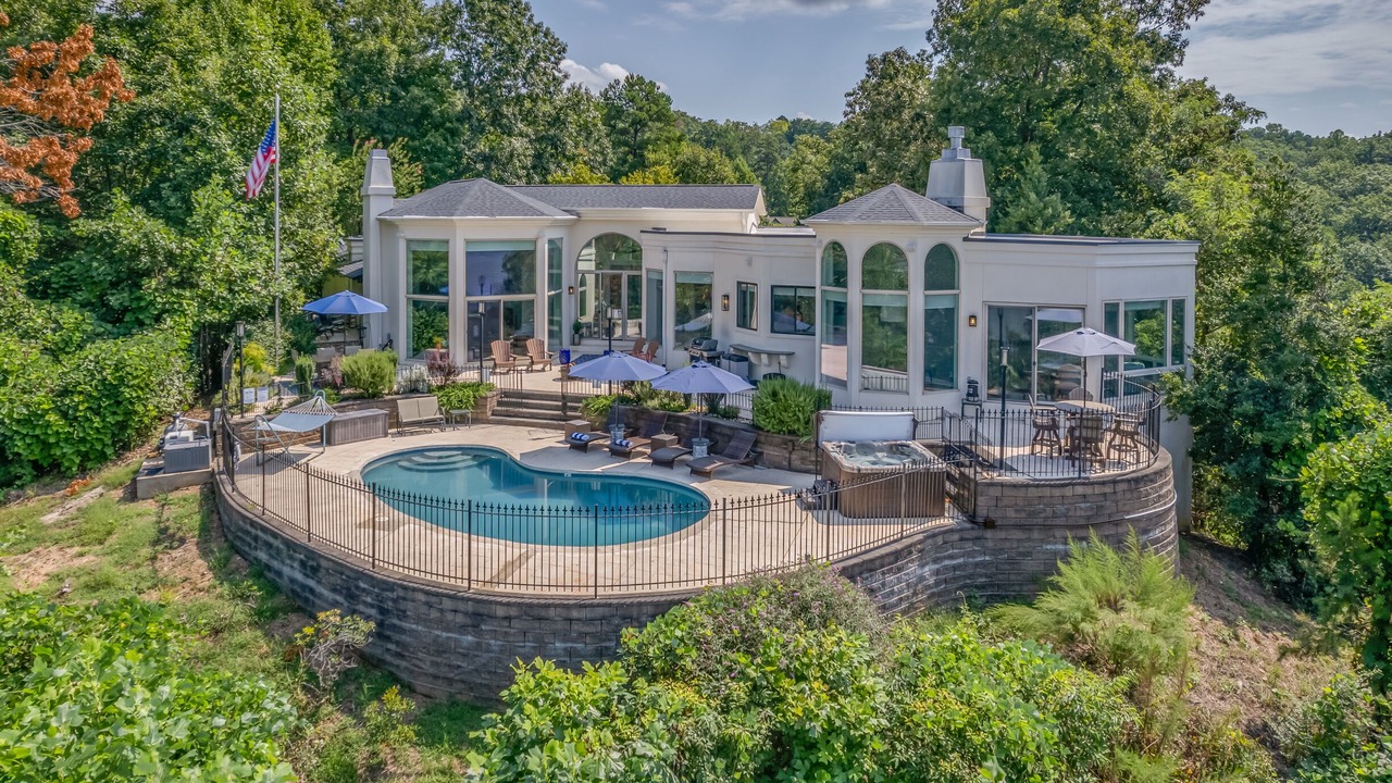 Photo of Outdoor in Lake Lure