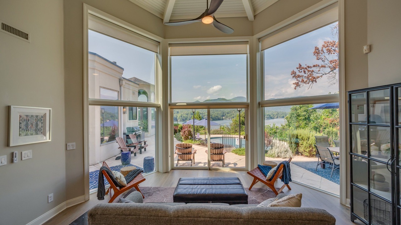 Photo of Bedroom in Lake Lure