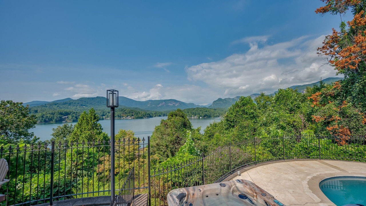 Photo of Others in Lake Lure