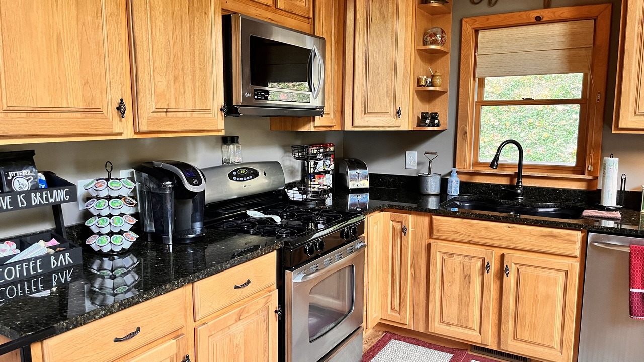 Photo of Kitchen in Scaly Mountain