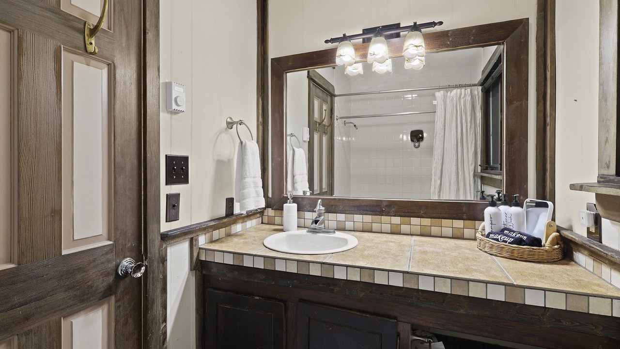 Photo of Bathroom in Beech Mountain