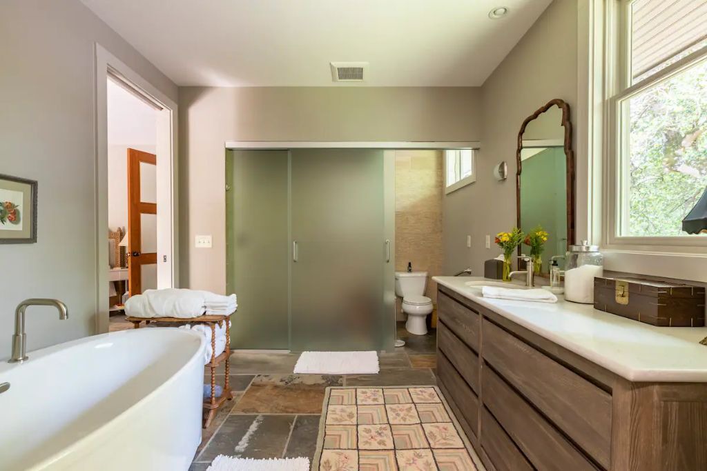 Photo of Bathroom in Forsyth County