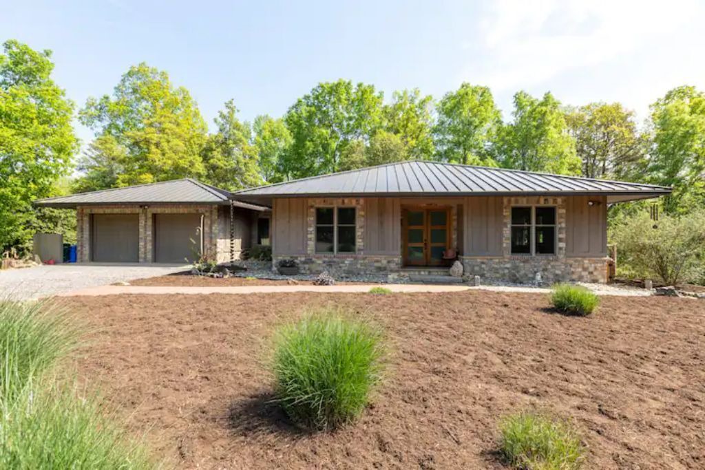 Photo of Outdoor in Forsyth County
