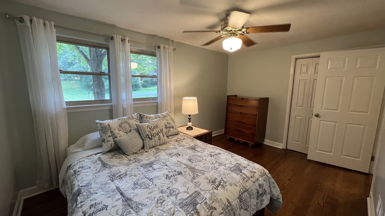 Photo of Bedroom in Newton