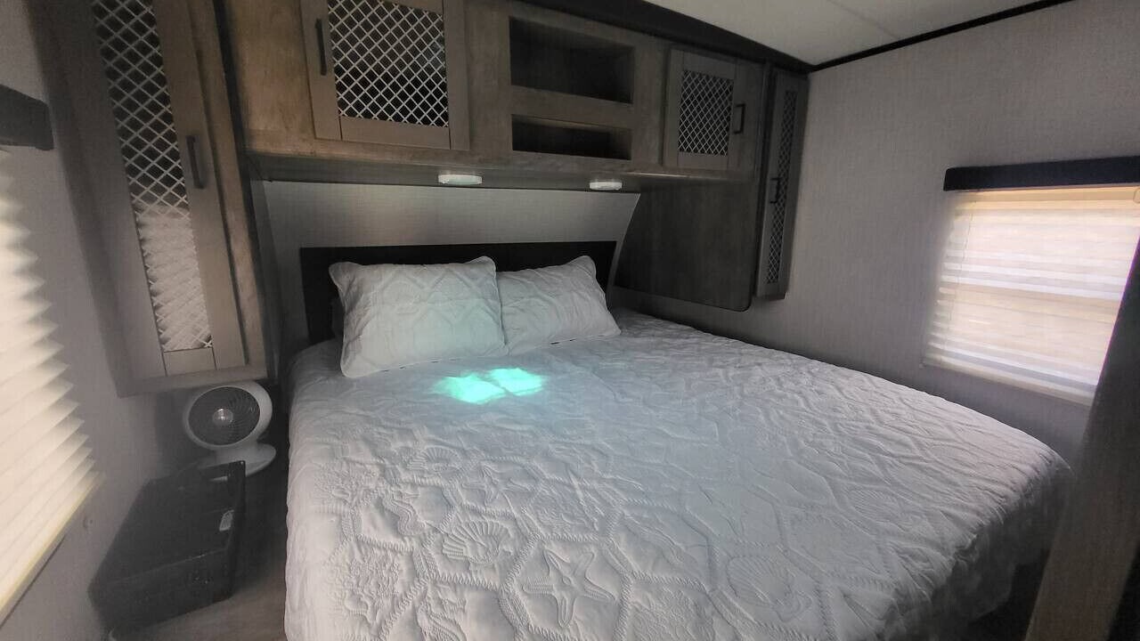 Photo of Bedroom in North Topsail Beach