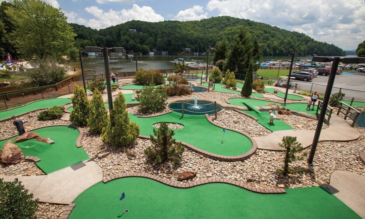 Photo of Outdoor in Lake Lure