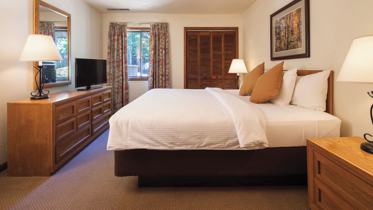 Photo of Bedroom in Lake Lure