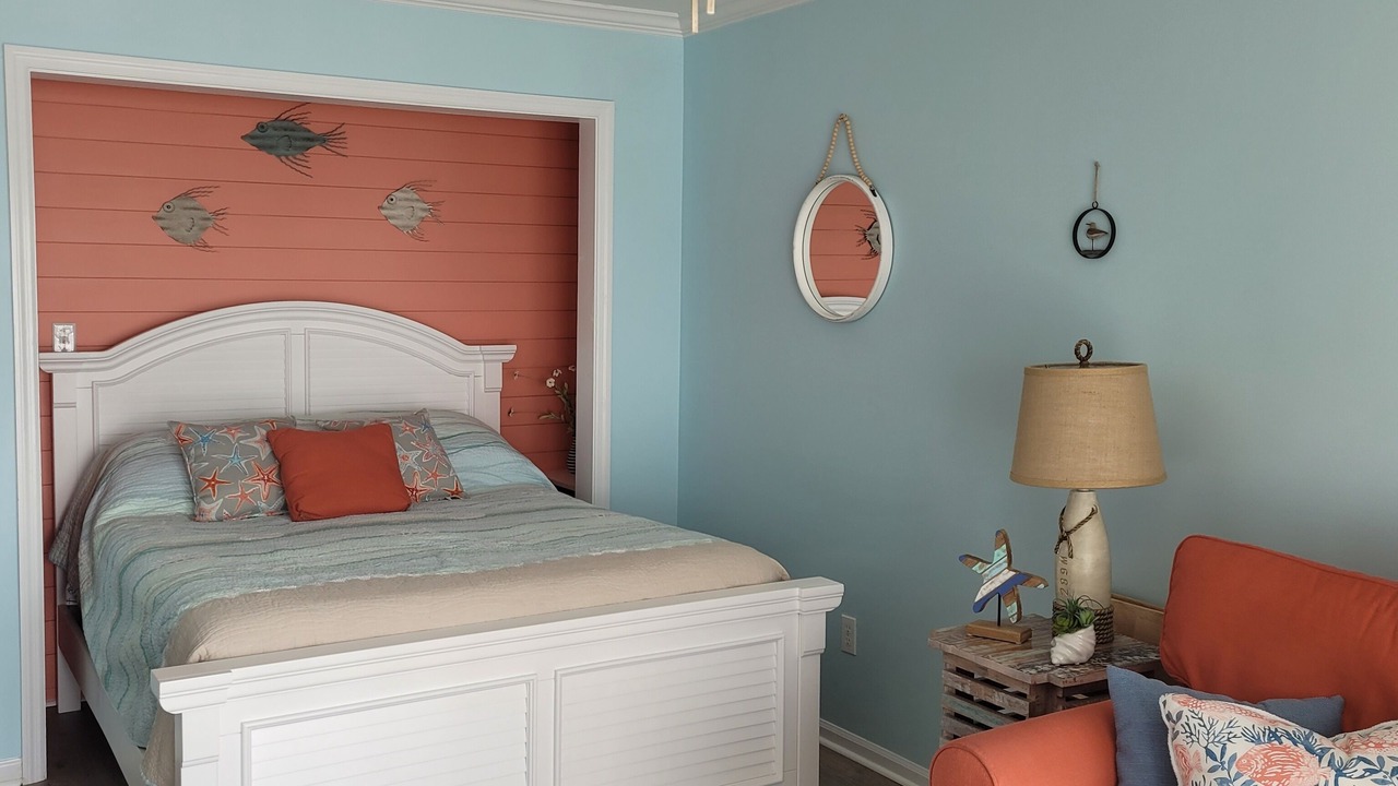 Photo of Bedroom in Surfside Beach