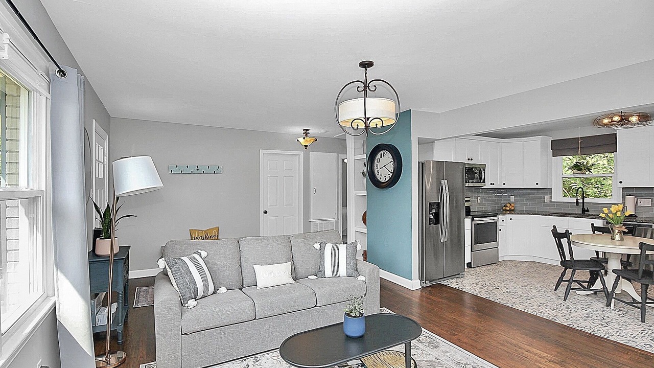 Photo of Livingroom in Davidson