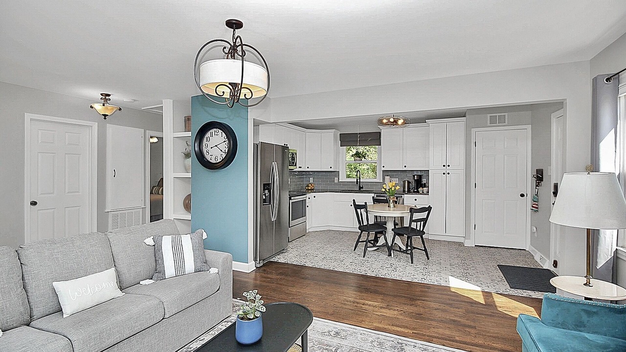 Photo of Livingroom in Davidson