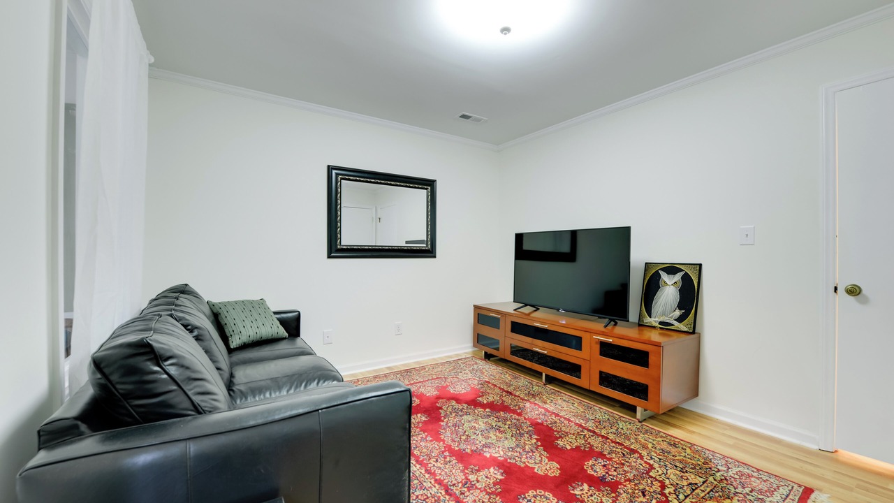 Photo of Livingroom in Cary
