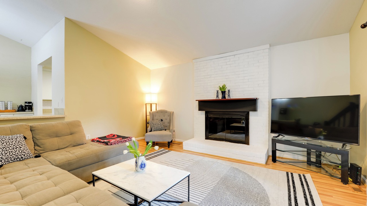 Photo of Livingroom in Cary