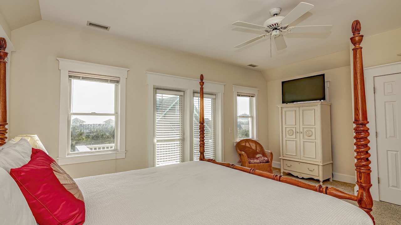 Photo of Bedroom in Flora's Bluff