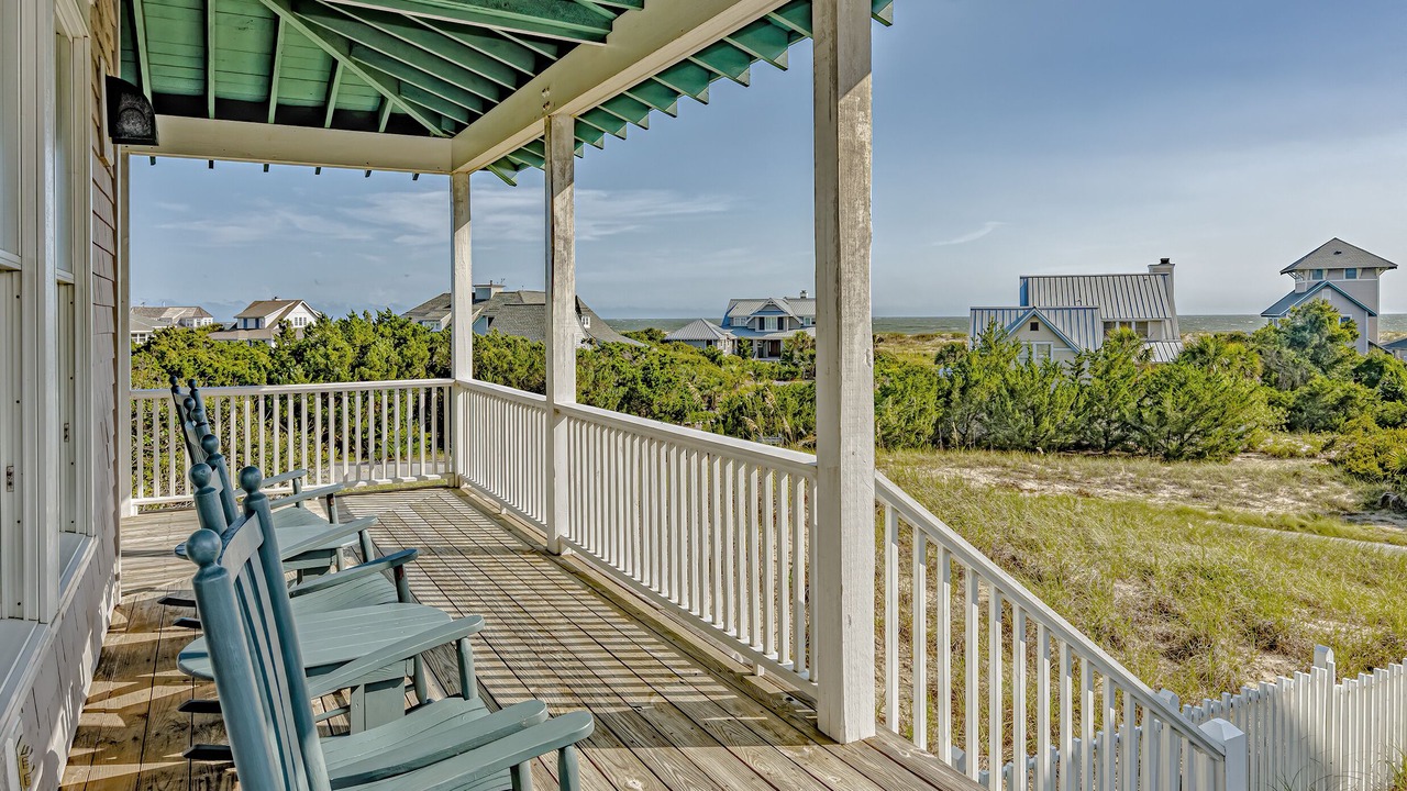 Photo of Patio Balcony in Flora's Bluff