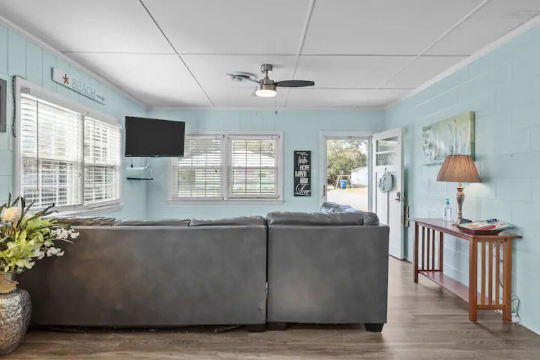 Photo of Livingroom in Emerald Isle