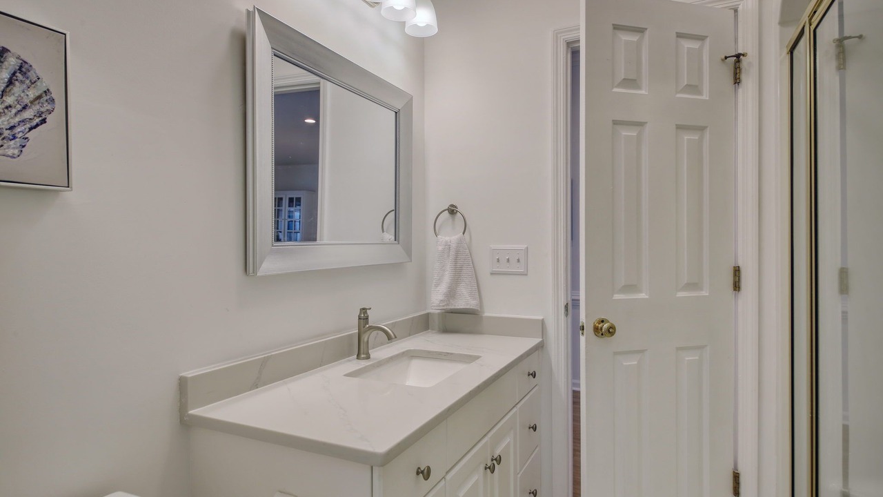 Photo of Bathroom in Sunset Beach