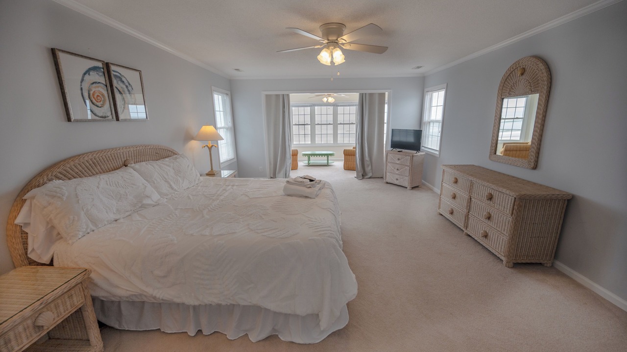 Photo of Bedroom in Sunset Beach