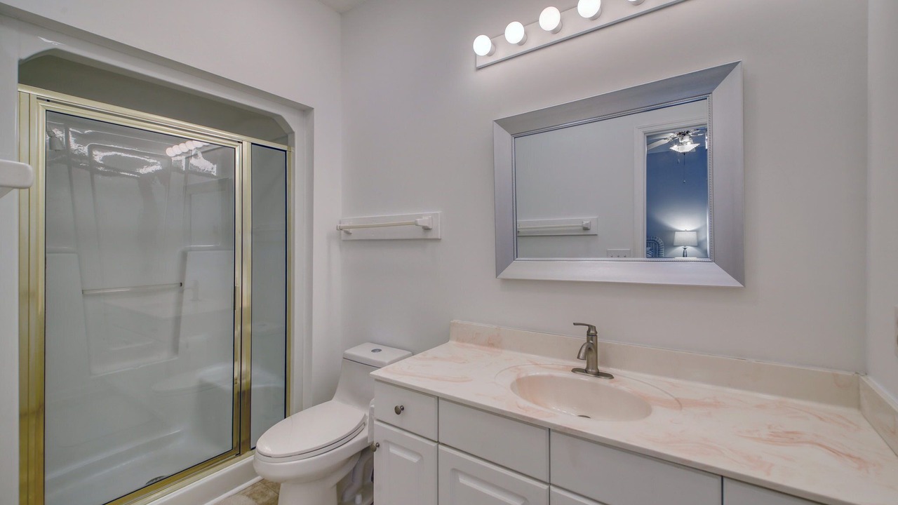 Photo of Bathroom in Sunset Beach