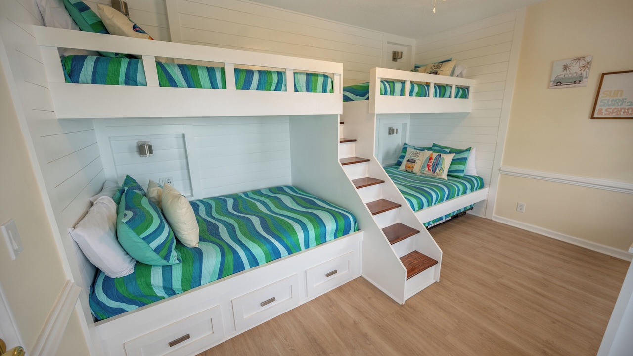 Photo of Bedroom in Sunset Beach