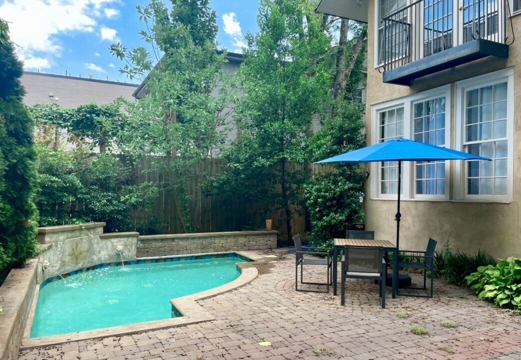 Photo of Outdoor in Hillsboro Village