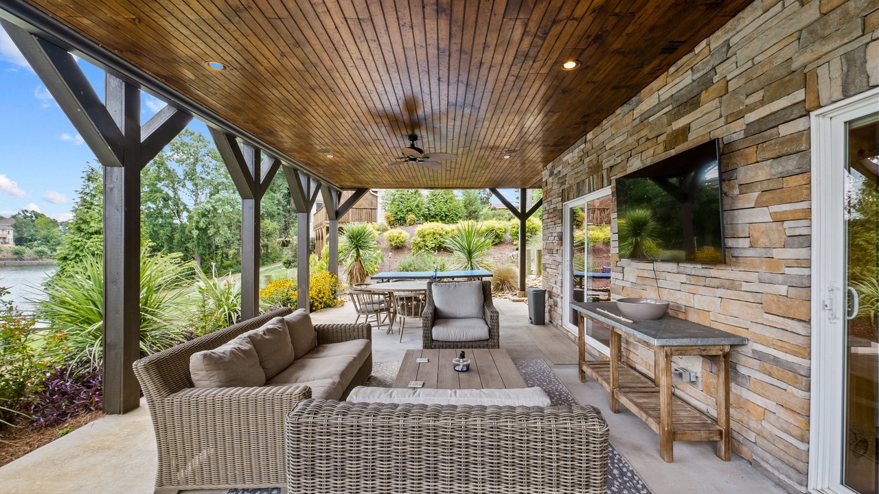 Photo of Outdoor in Steele Creek