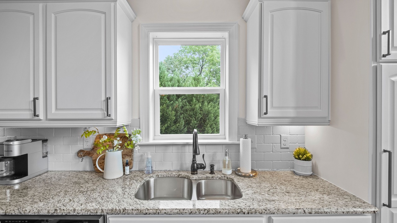 Photo of Kitchen in Steele Creek